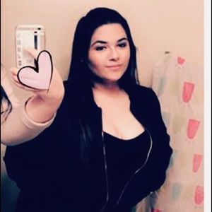 Meet your Posher, Sophia